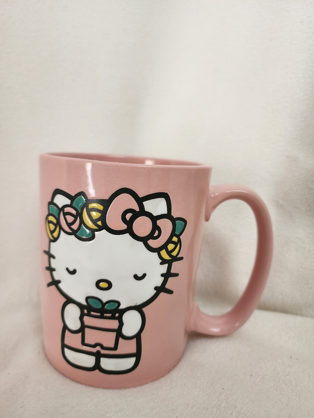HELLO KITTY CERAMIC MUG